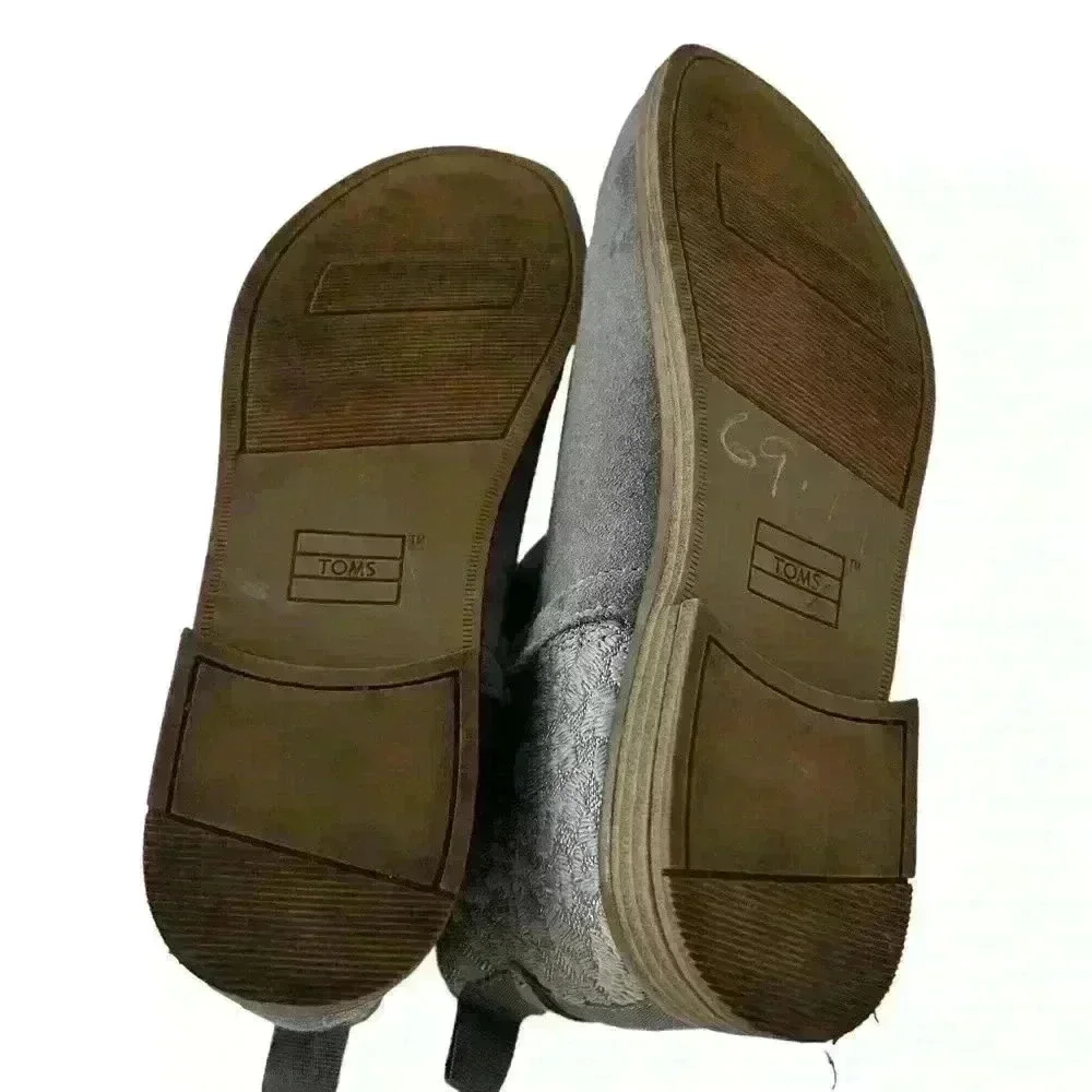 TOMS Classic Girl's Youth Deia Suede Bootie Slip-On Steel-Grey